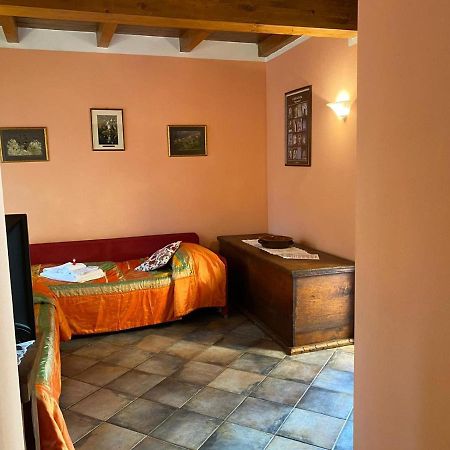 Bed and Breakfast Borgo Delle Panie Careggine Exterior foto