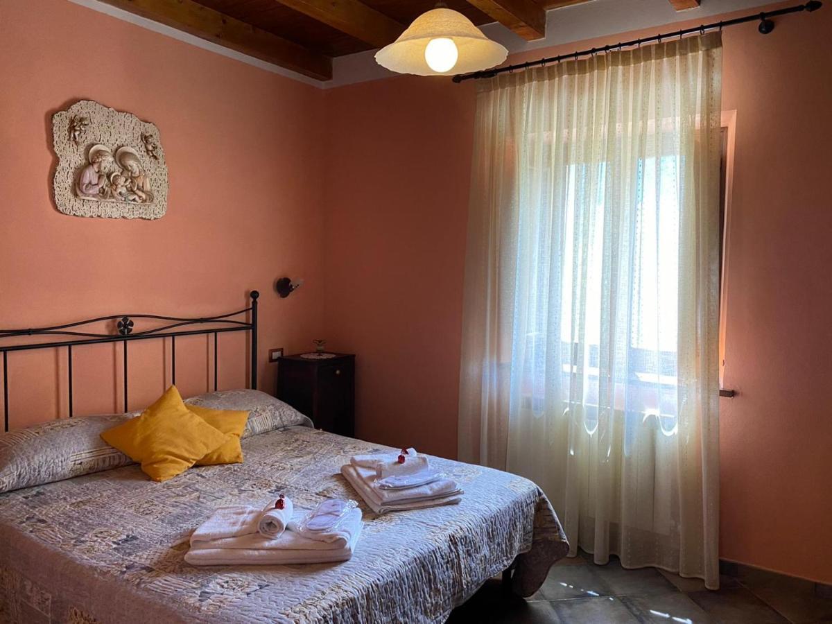 Bed and Breakfast Borgo Delle Panie Careggine Exterior foto