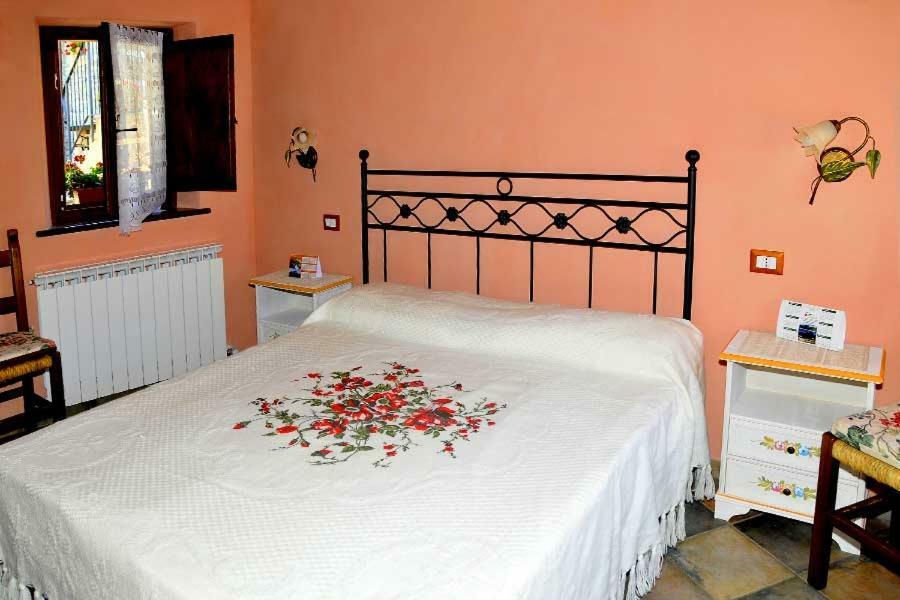 Bed and Breakfast Borgo Delle Panie Careggine Exterior foto
