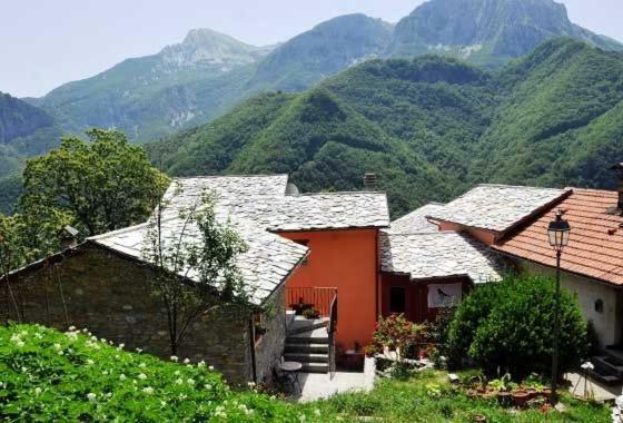 Bed and Breakfast Borgo Delle Panie Careggine Exterior foto